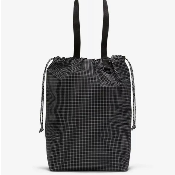 NWT- Nike Heritage Women's Tote Bag Black/ White - Picture 5 of 5